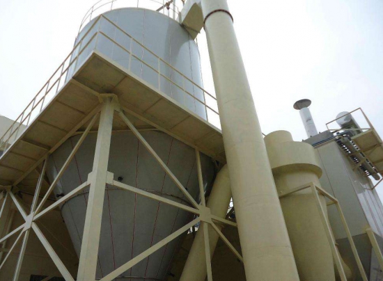 ����LPG��ӹ���ͷ��ҵ���У���ļ��10��Ԫ��������Ŀ